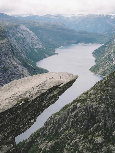 Trolltunga