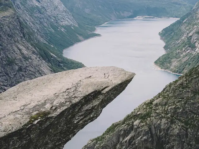 Trolltunga